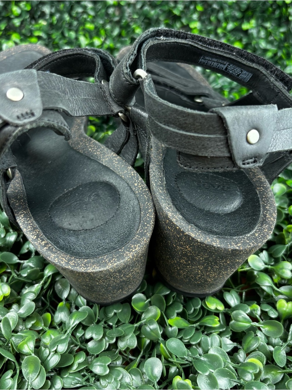 TEVA BLACK STRAP SANDALS Size 11 Woman - Picture 3 of 9